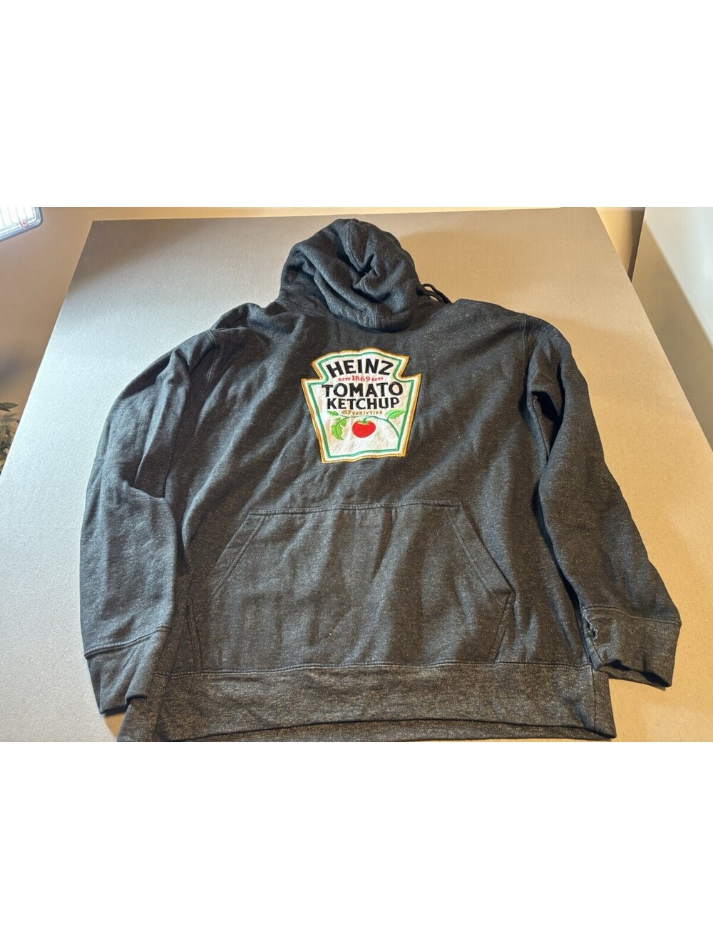 Heinz Tomato Ketchup Sweatshirt Black Size Large